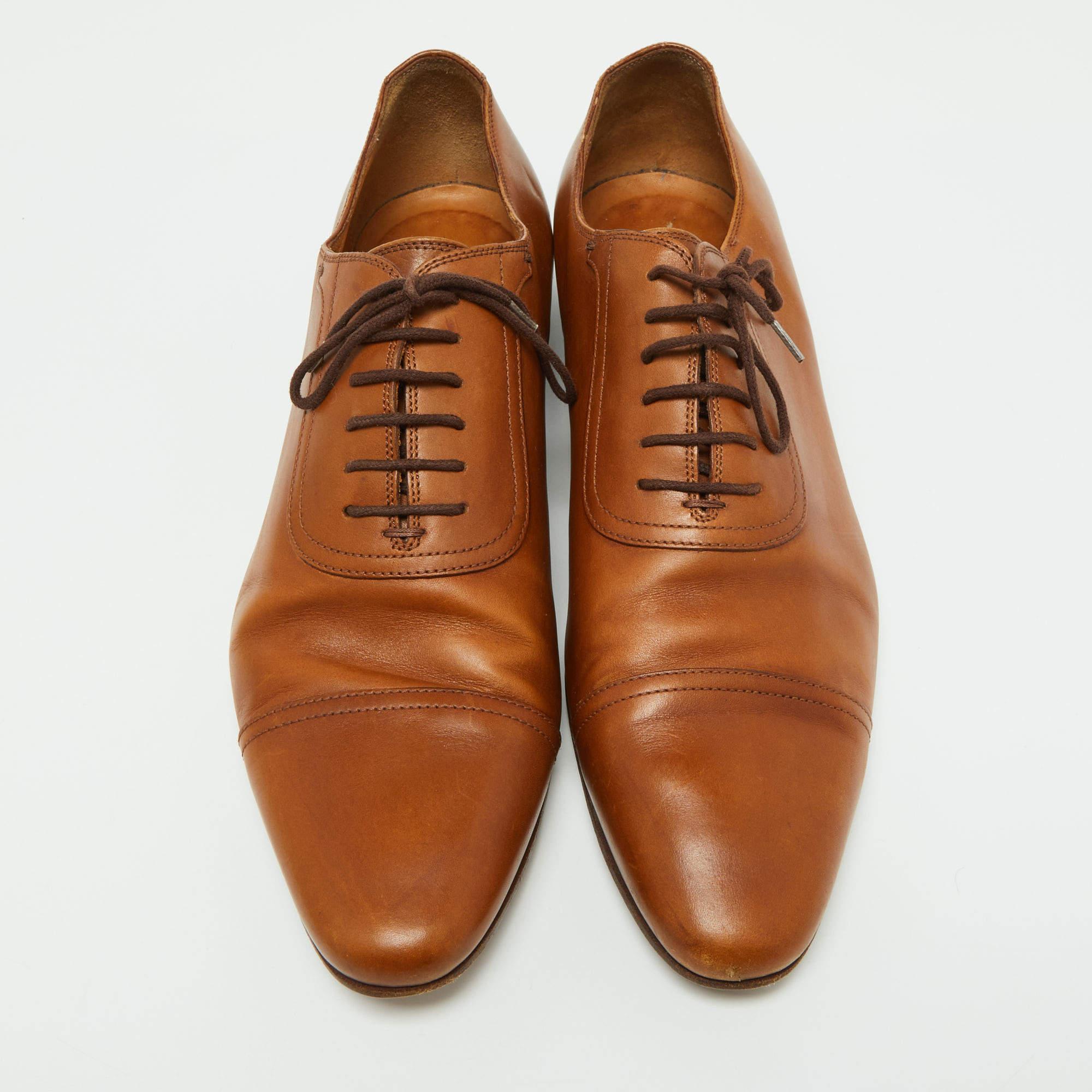 Men's Gucci Brown Leather Oxfords Size 43 For Sale