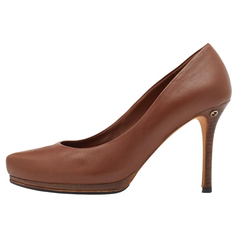 Gucci Brown Leather Pointed Toe Platform Pumps Size 39 For Sale at 1stDibs