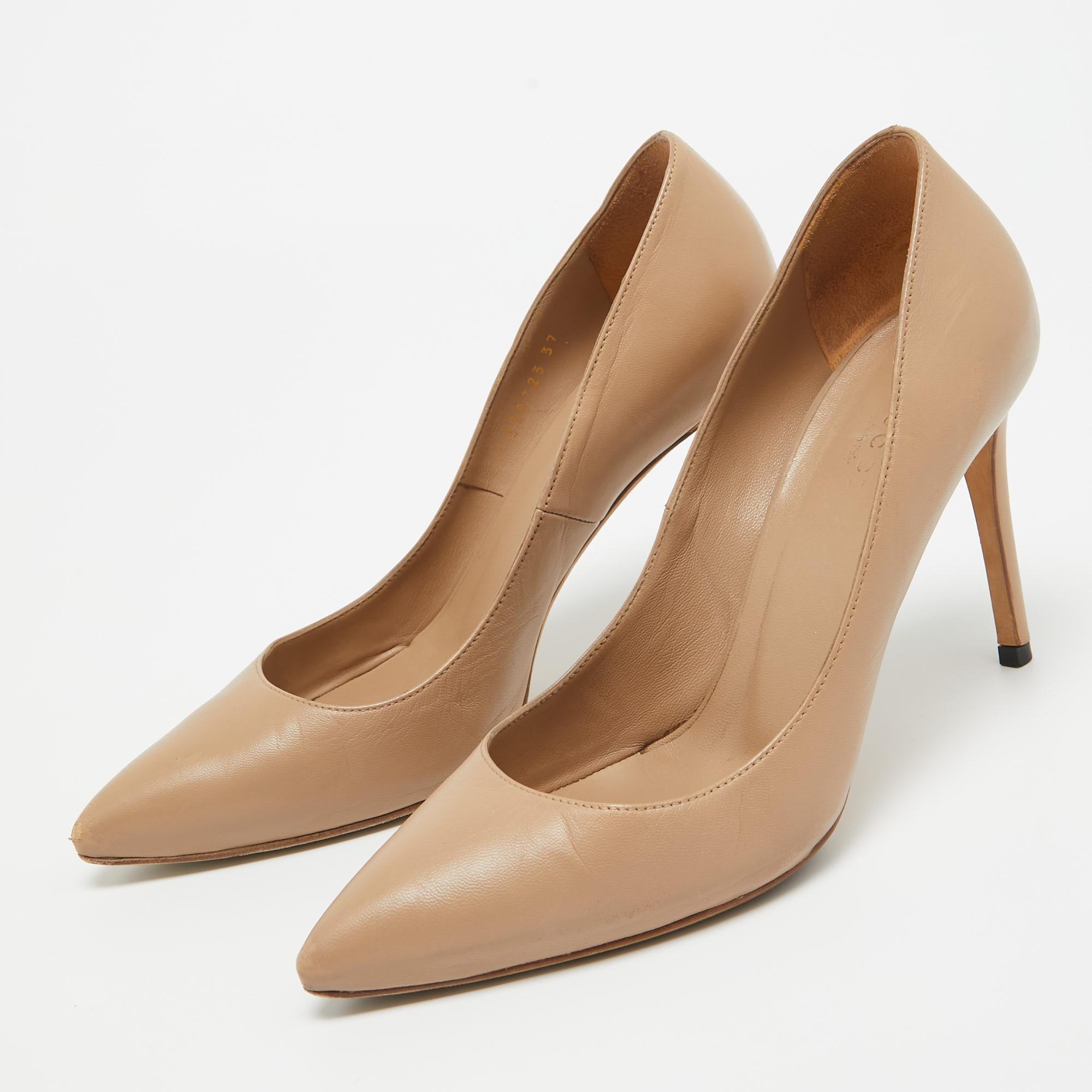 Gucci Brown Leather Pointed Toe Pumps Size 37 For Sale 3