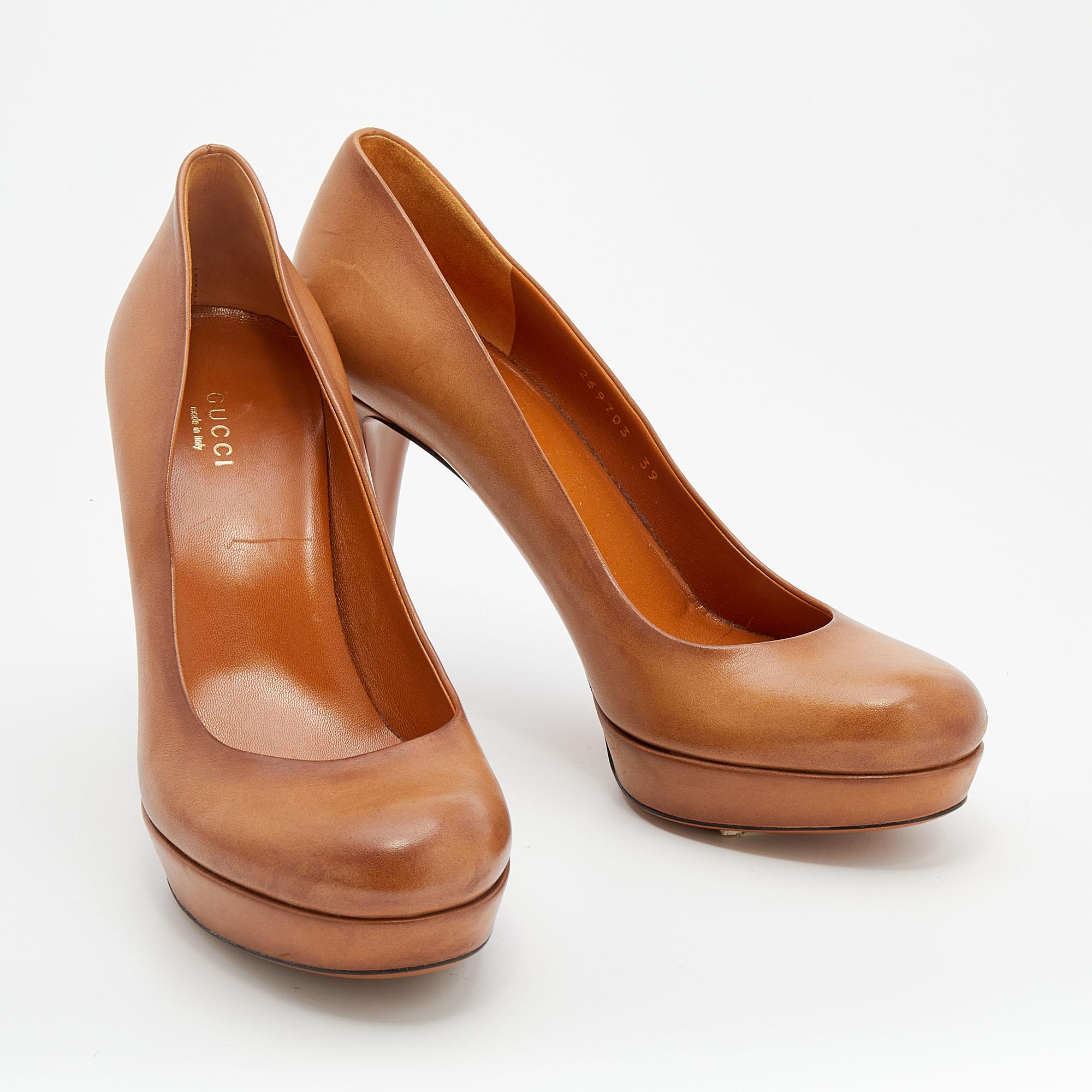 Women's Gucci Brown Leather Round Toe Platform Pumps Size 39 For Sale