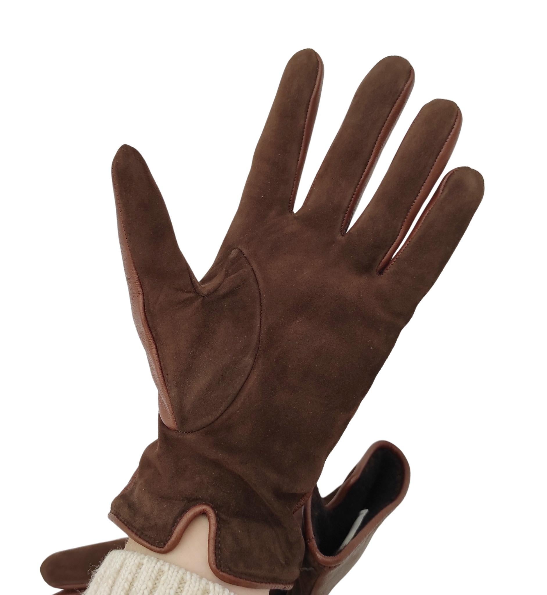 Women's Gucci brown leather silver metal logo gloves For Sale