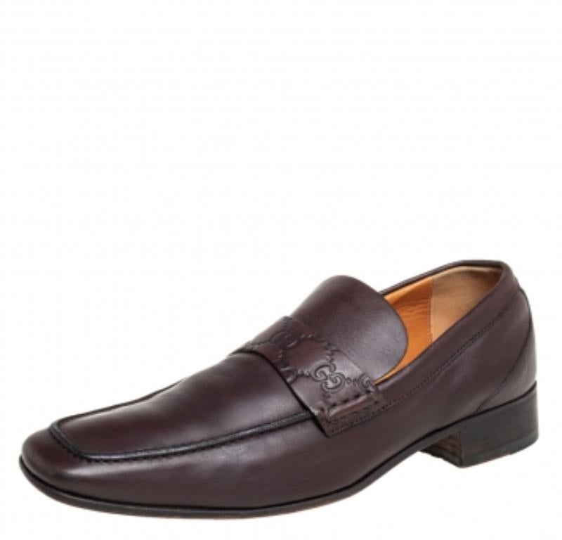Gucci Brown Leather Slip On Loafers Size 41 In Fair Condition For Sale In Dubai, Al Qouz 2