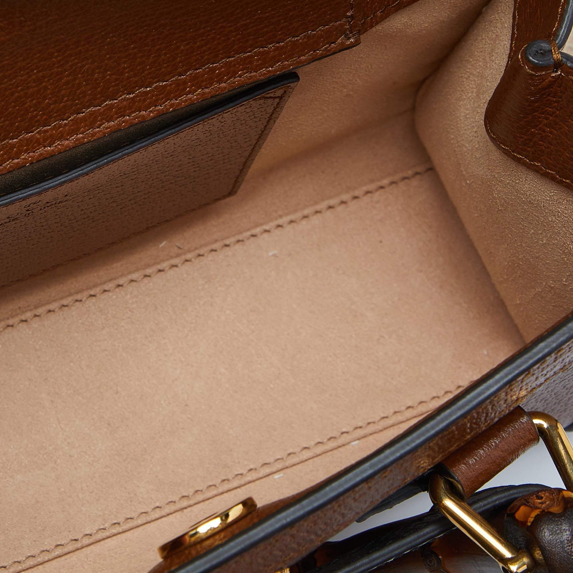 Gucci Brown Leather Small Diana Chain Shoulder Bag 4