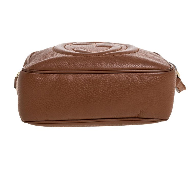 Gucci Brown Leather Small Soho Disco Crossbody Bag at 1stDibs | gucci ...
