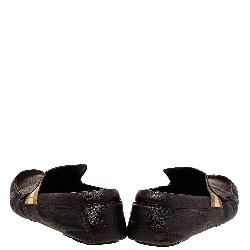 Gucci Brown Leder Web Detail Slip-On Loafers Größe 43 Herren im Angebot