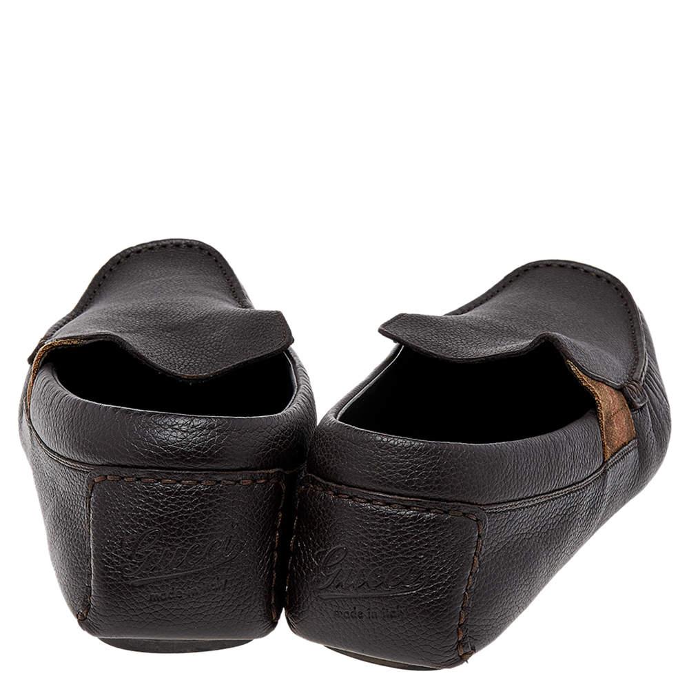 Gucci Brown Leder Web Slip On Loafers Größe 41.5 im Angebot 2