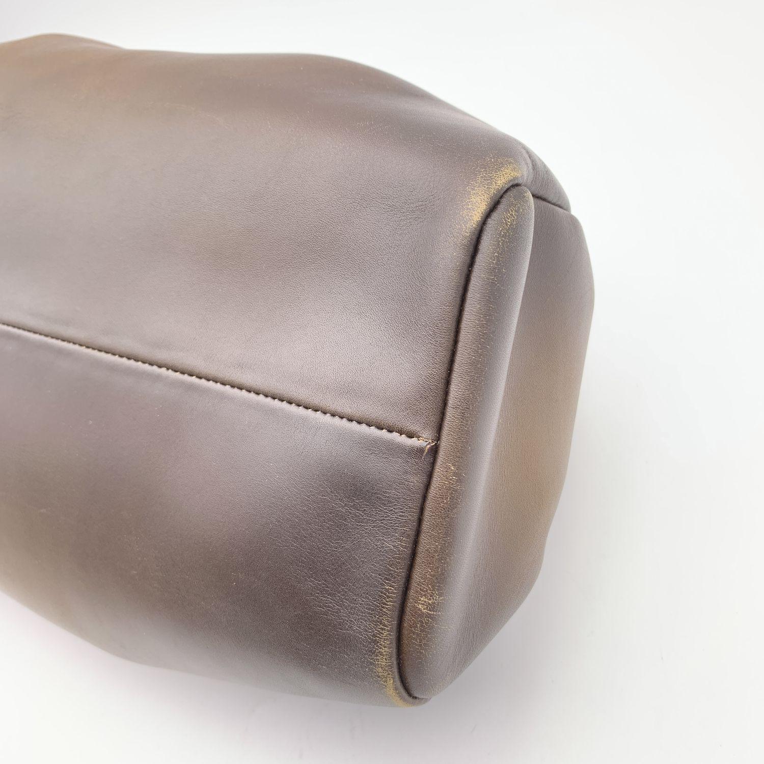 Gucci Brown Leather Wood Handles Bag Handbag Satchel en vente 6