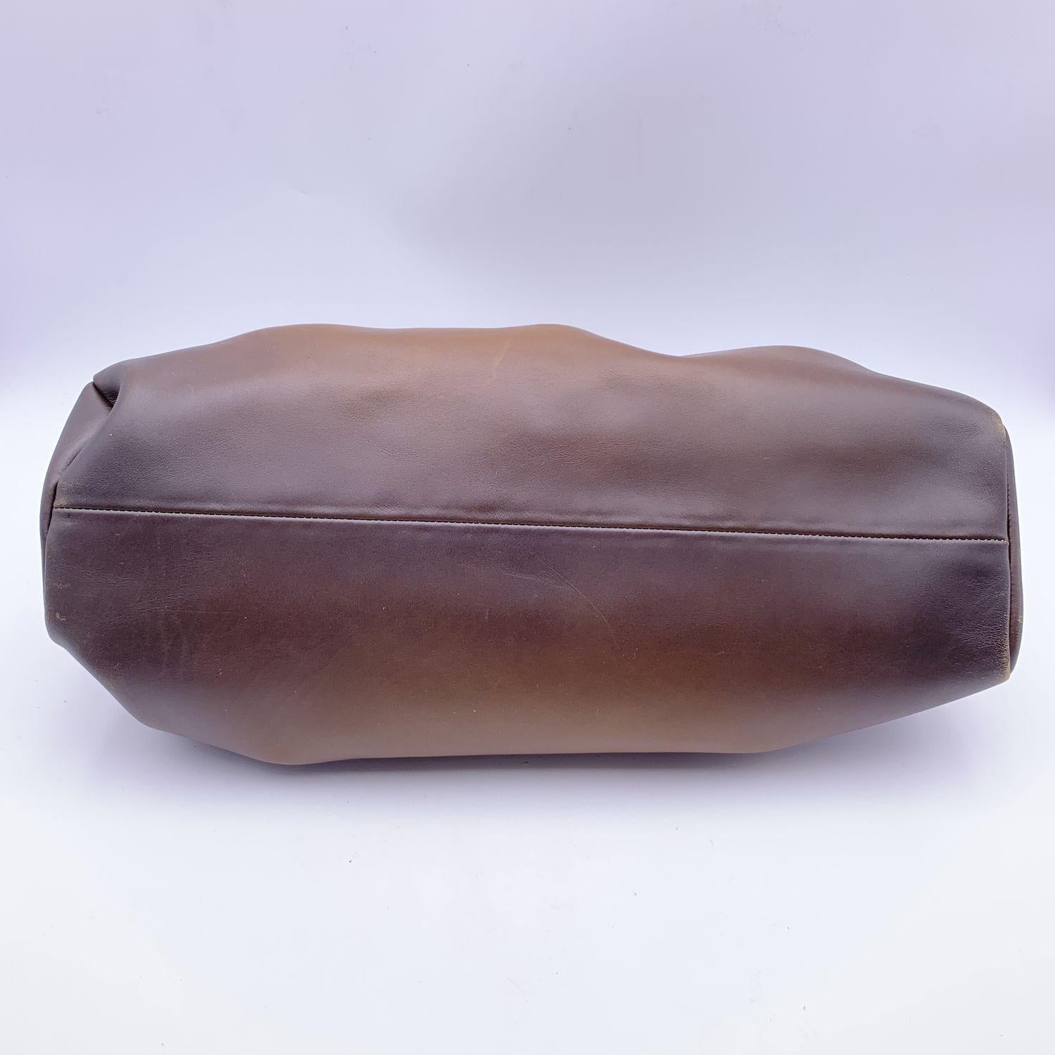 Gucci Brown Leather Wood Handles Bag Handbag Satchel en vente 4