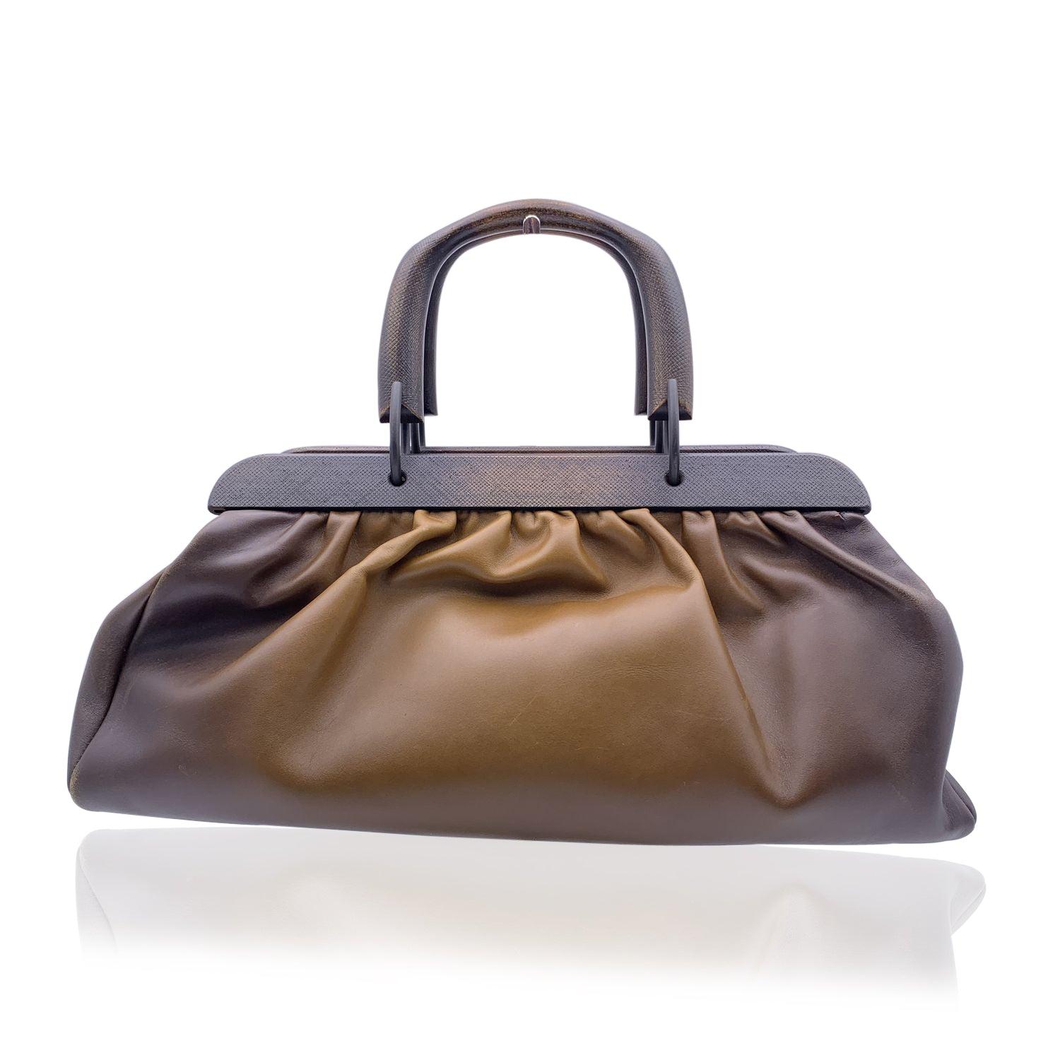 Gray Gucci Brown Leather Wood Handles Doctor Bag Handbag Satchel