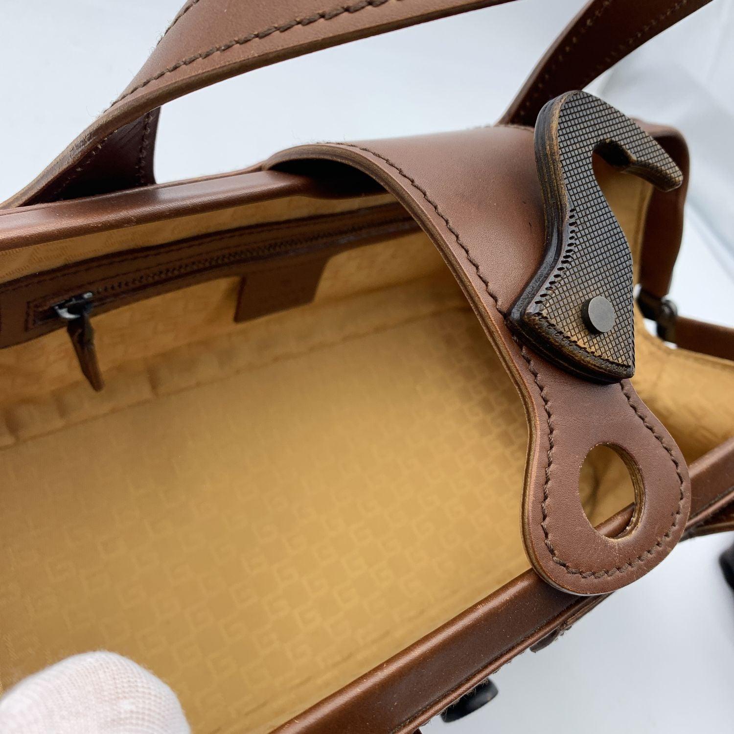 Gucci Brown Leather Wood Hook Closure Handbag Satchel Bag For Sale 1
