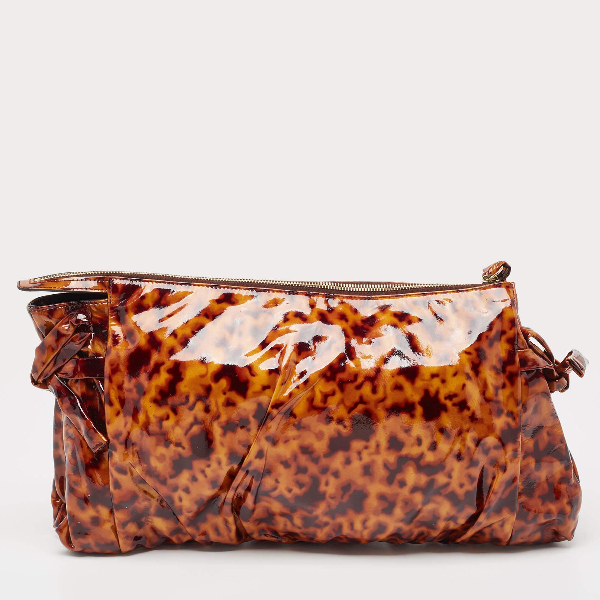 Women's Gucci Brown Leopard Print Patent Leather Large Hysteria Clutch