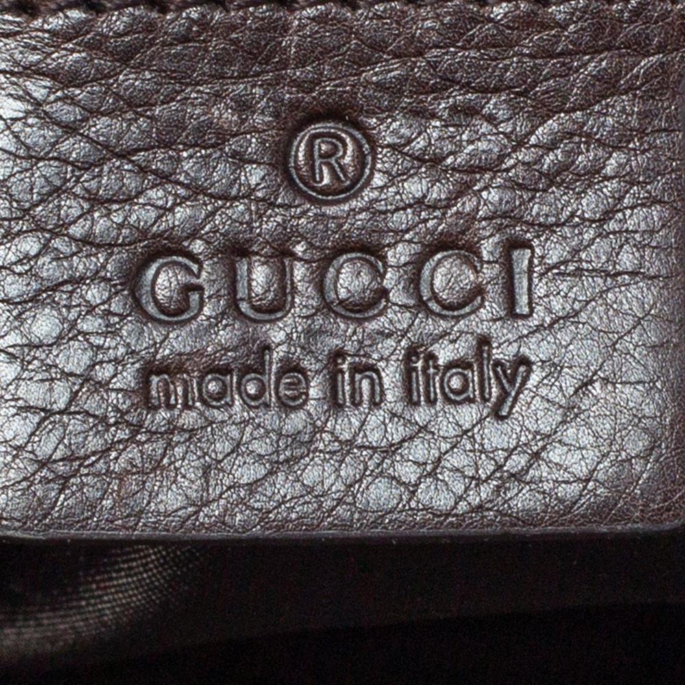 Gucci Brown Leopard Print Patent Leather Large Hysteria Clutch In Good Condition In Dubai, Al Qouz 2