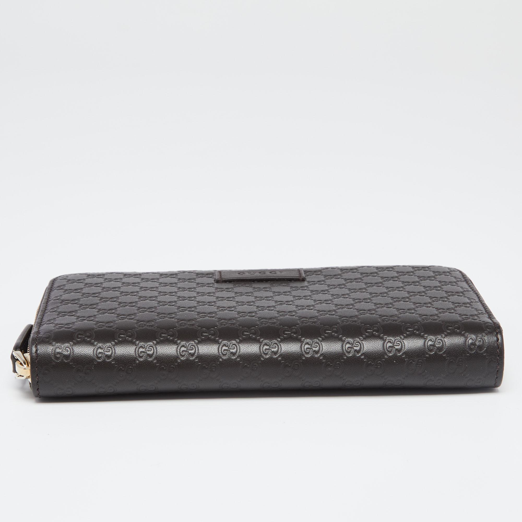 Gucci Brown Microguccissima Leather Zip Around Wallet In New Condition In Dubai, Al Qouz 2