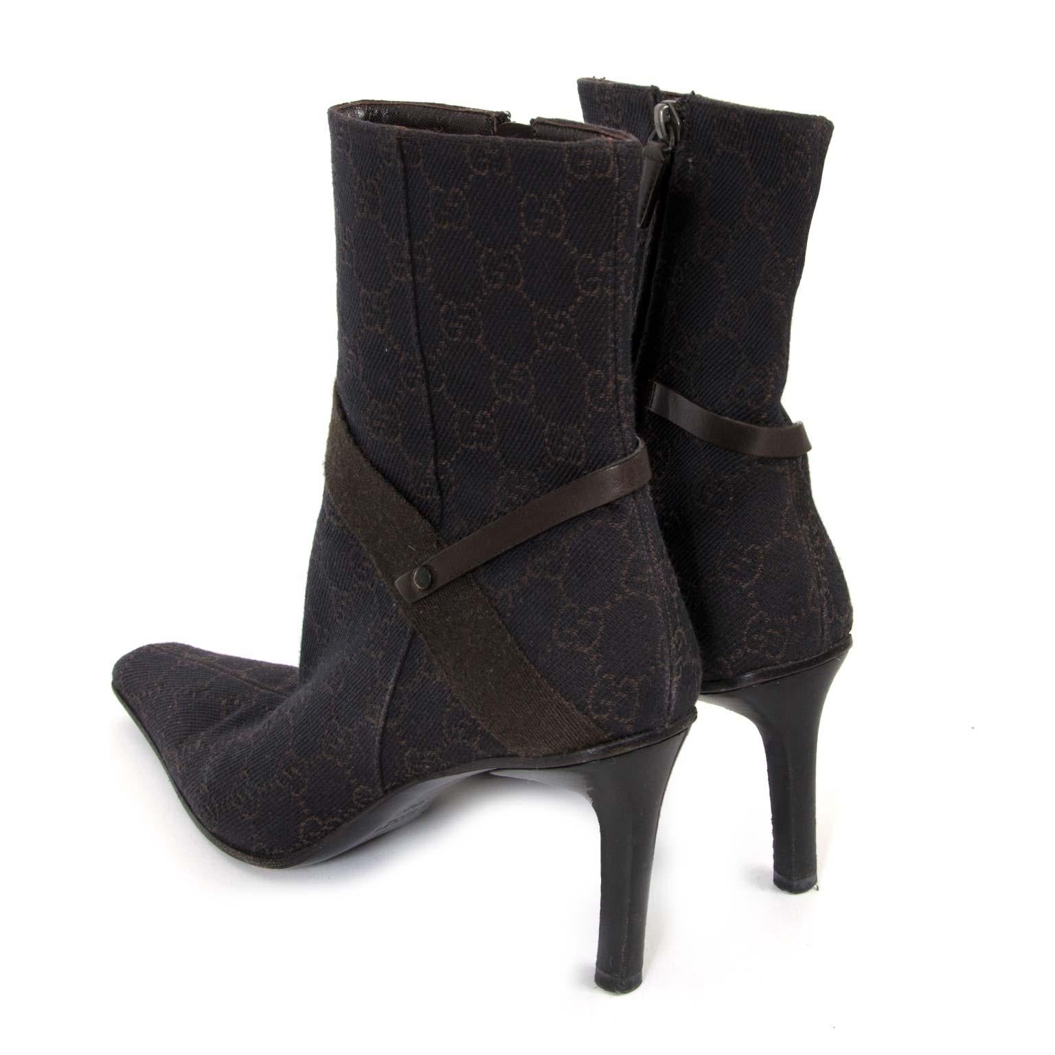 Black Gucci Brown Monogram Fabric Heels - SIze 38 For Sale