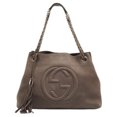 Gucci Borsa a tracolla media a catena SOHO in pelle nabuk marrone