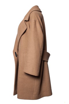 Gucci, Brown oversized cashmere coat.