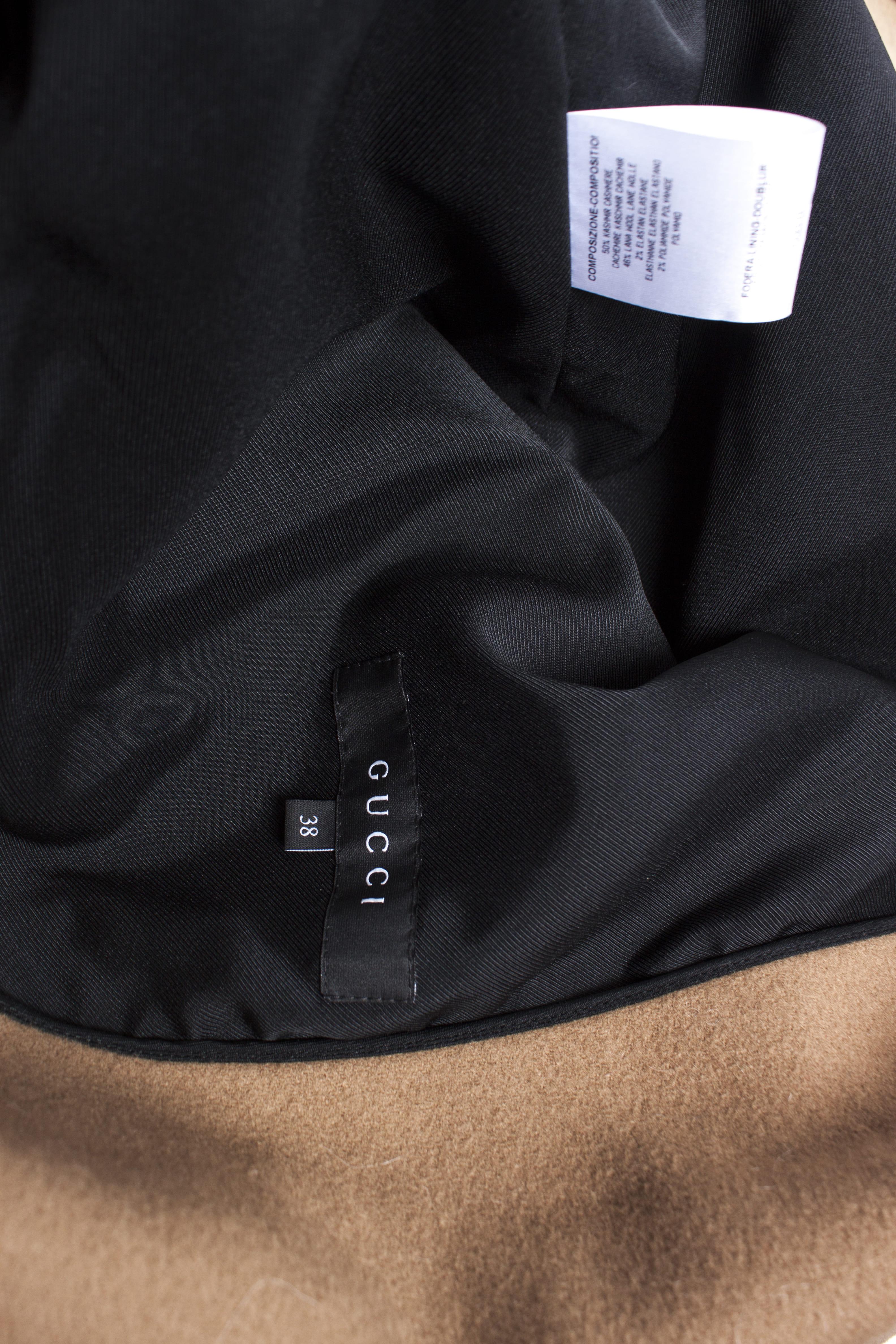 Gucci, Brown oversized cashmere coat. For Sale 2