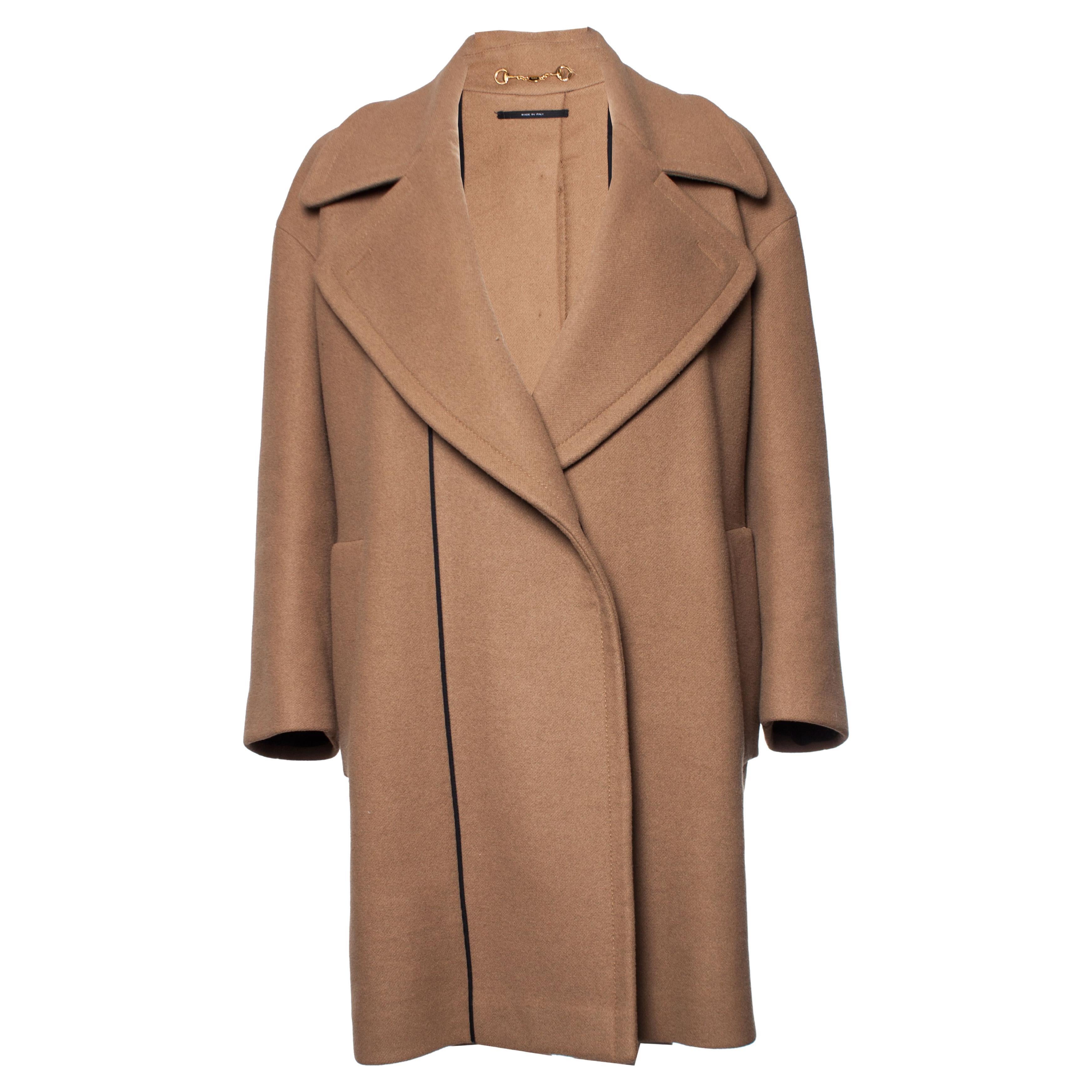 Gucci, Brown oversized cashmere coat. For Sale