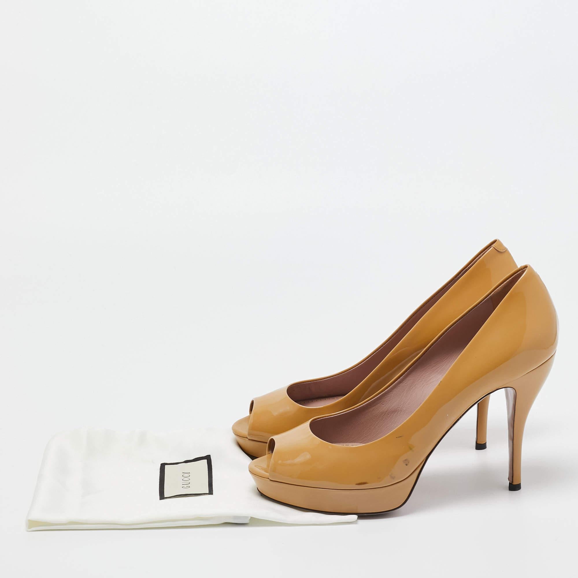 Gucci Brown Patent Leather Peep Toe Platform Pumps Size 39 For Sale 5