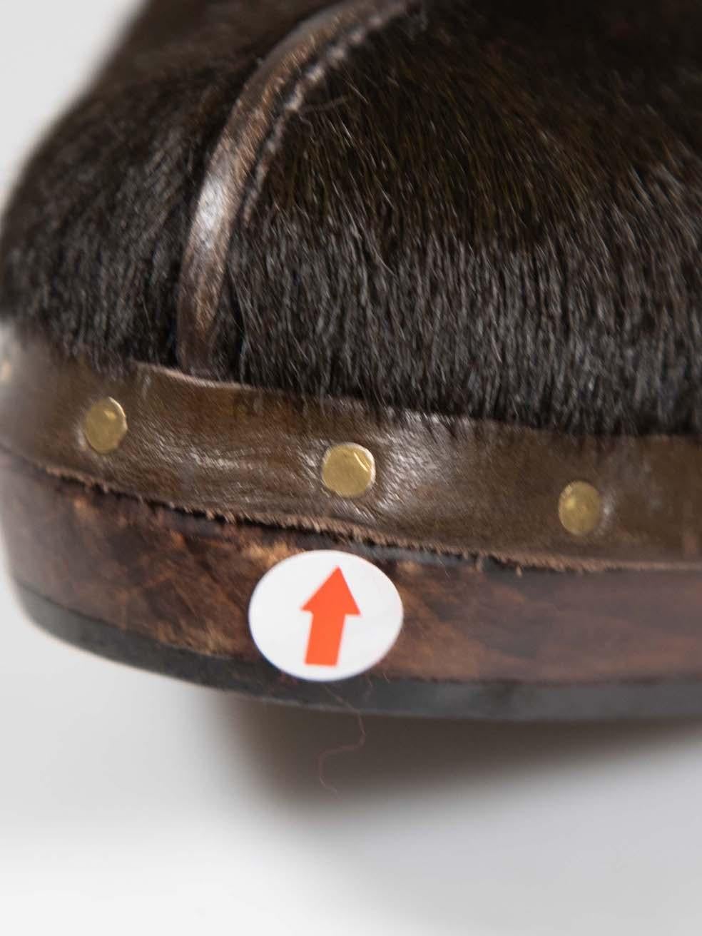 Gucci Brown Ponyhair Horsebit Accentue Wooden Mules Size IT 37 en vente 1