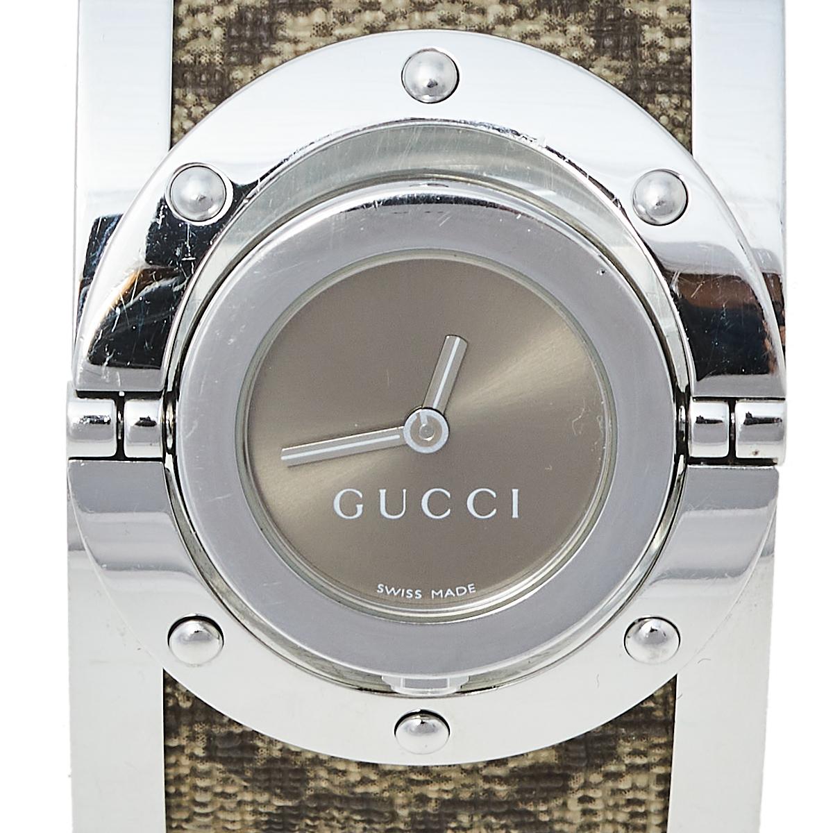 Contemporary Gucci Brown Stainless Steel GG Canvas Twirl YA112425 Women's Wristwatch 33 mm