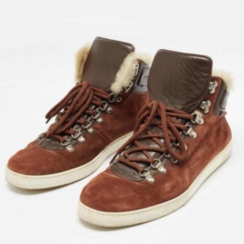Gucci, scarpe da ginnastica alte in pelle scamosciata e pelliccia marrone taglia 43 in vendita 3