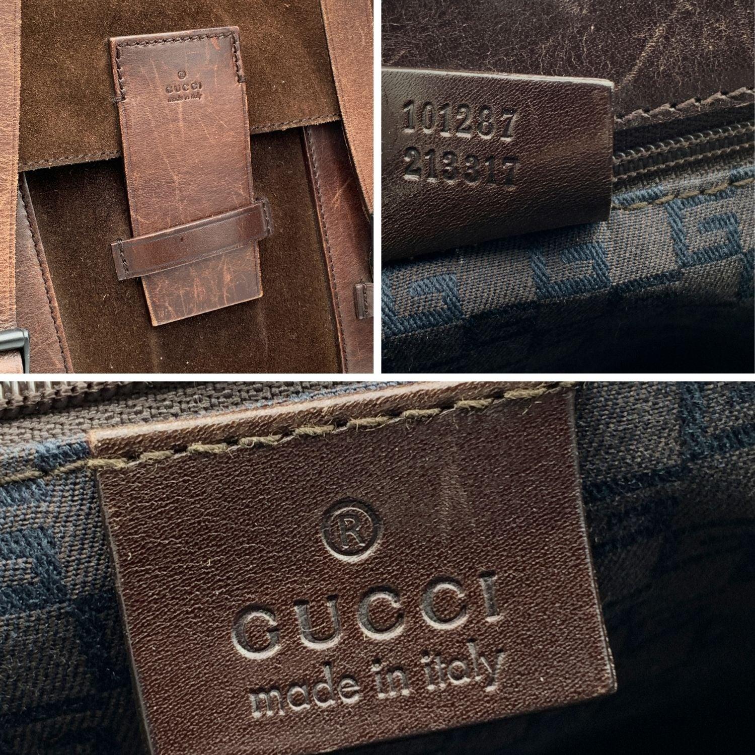 Gucci Brown Suede and Leather Shoulder Bag Handbag In Good Condition In Rome, Rome