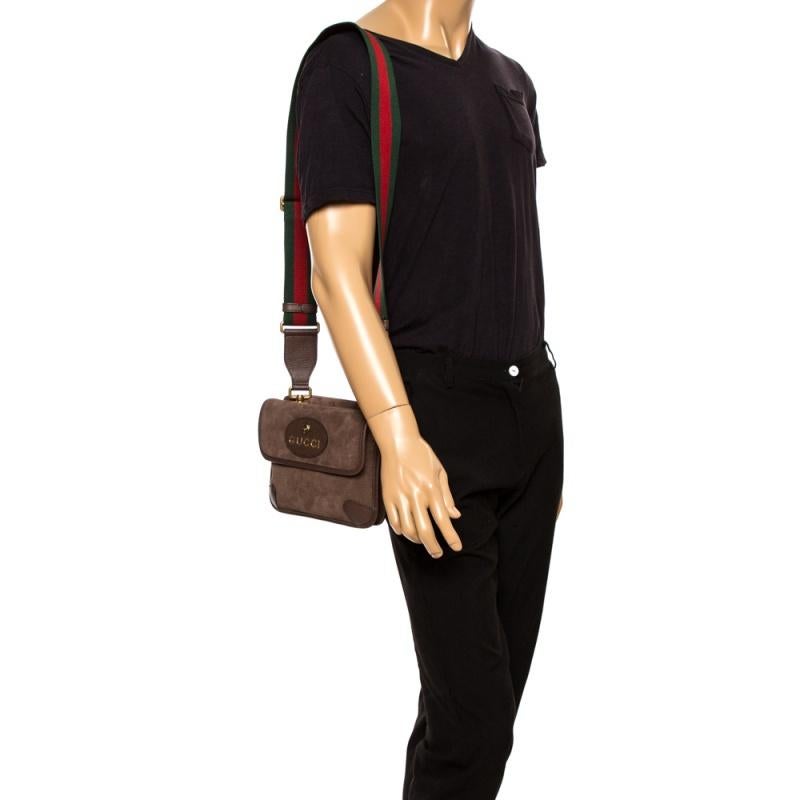 Gucci Braun Wildleder und Leder Web Neo Crossbody Tasche (Schwarz)