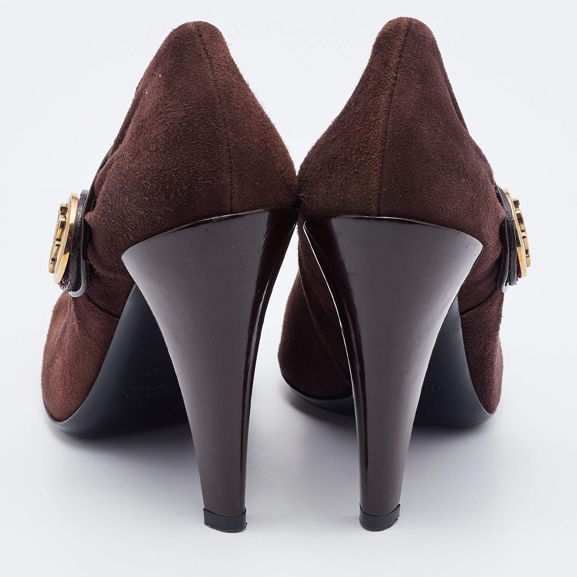 Bottines Hysteria en daim et cuir verni de Gucci Brown Taille 38 Bon état - En vente à Dubai, Al Qouz 2