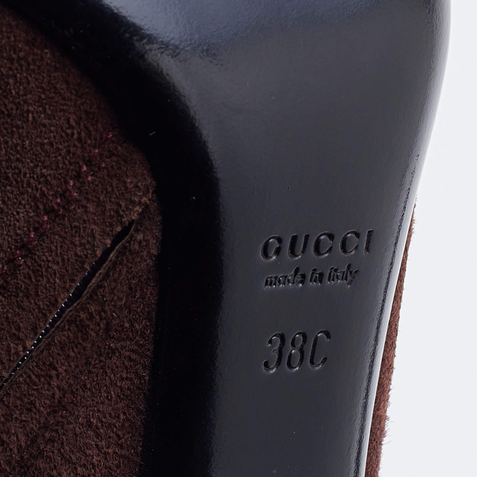 Bottines Hysteria en daim et cuir verni de Gucci Brown Taille 38 en vente 2