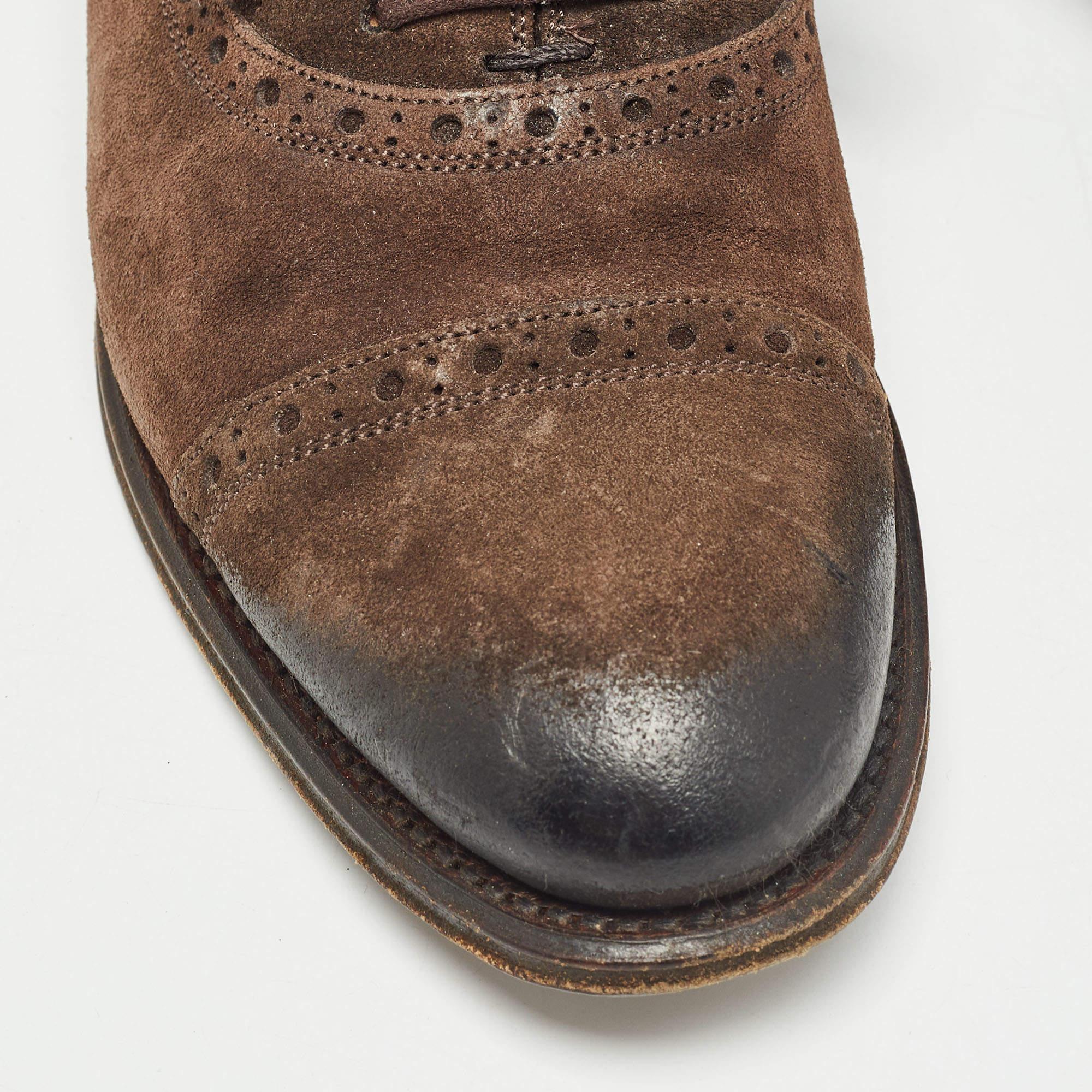 Gucci Chaussures richelieu en daim Brown Taille 36.5 en vente 2