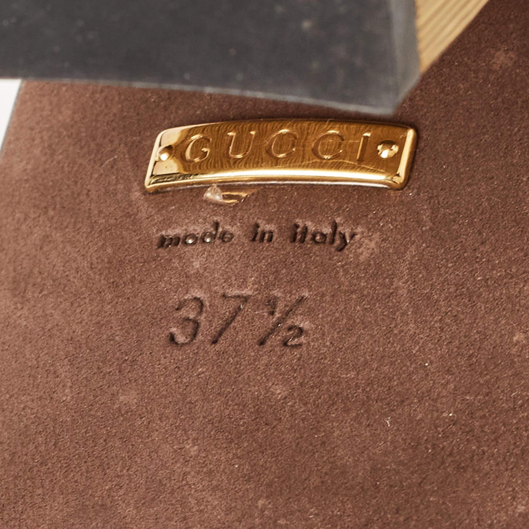 Gucci Brown Wildleder Web Horsebit Blockabsatz Slingback Sandalen Größe 37.5 im Angebot 4