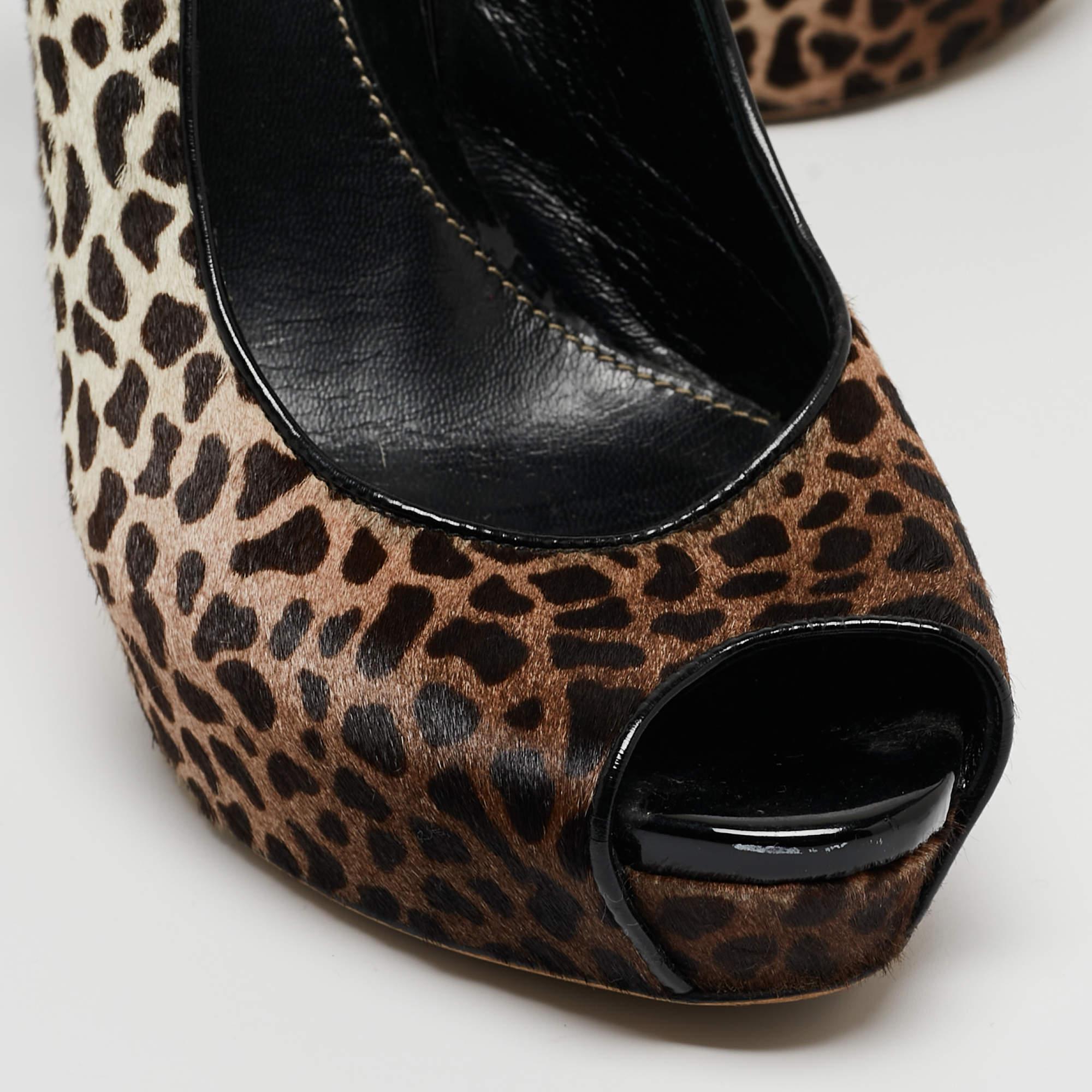Gucci Brown/White Leopard Print Calf Hair Sofia Platform Slingback Pumps Size 40 For Sale 2
