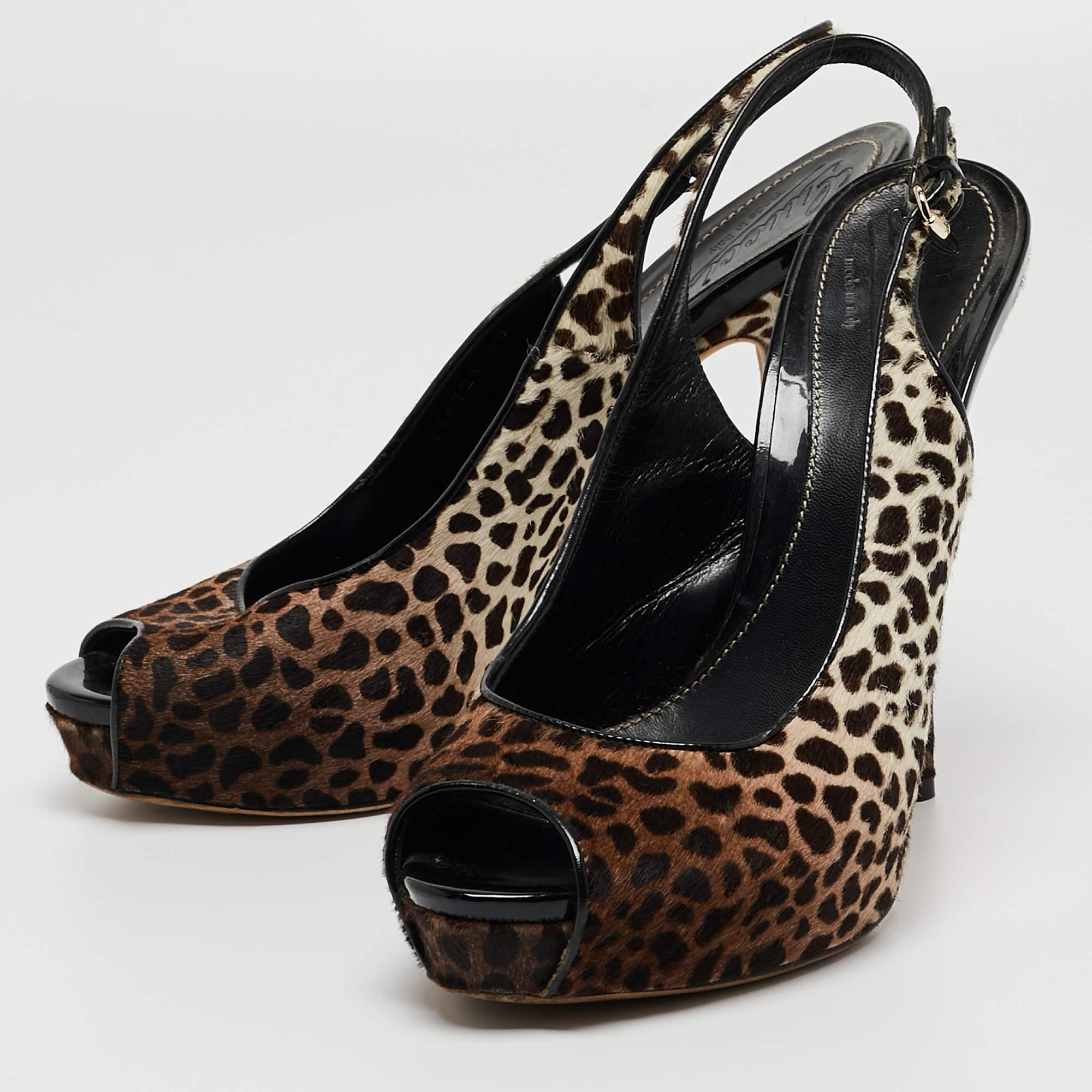 Gucci Brown/White Leopard Print Calf Hair Sofia Platform Slingback Pumps Size 40 (escarpins à plateforme en poils de veau imprimés léopard) en vente 3