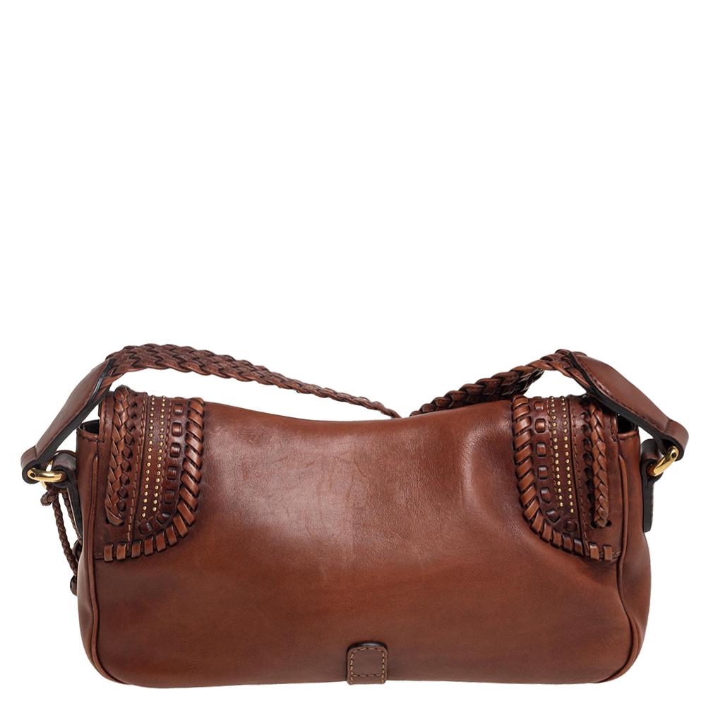 Gucci Brown Woven Leather Medium Handmade Shoulder Bag In Good Condition In Dubai, Al Qouz 2
