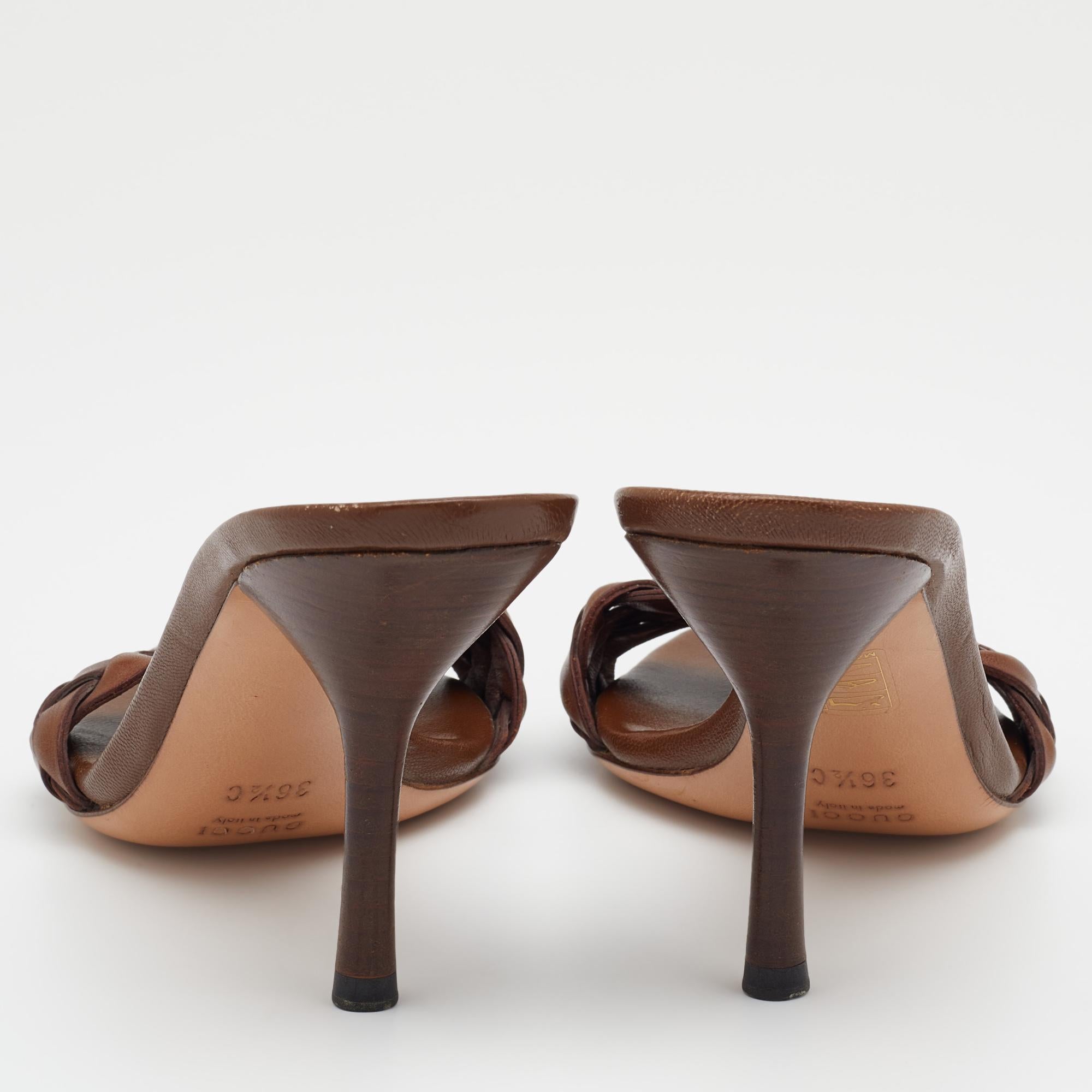 gucci sandals brown