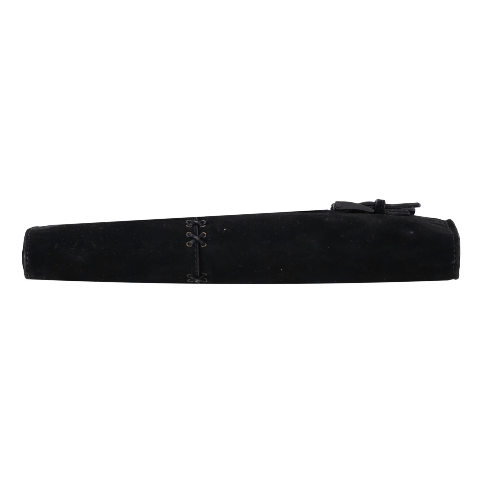 Pochette en daim avec boucle de Gucci Bon état - En vente à London, GB