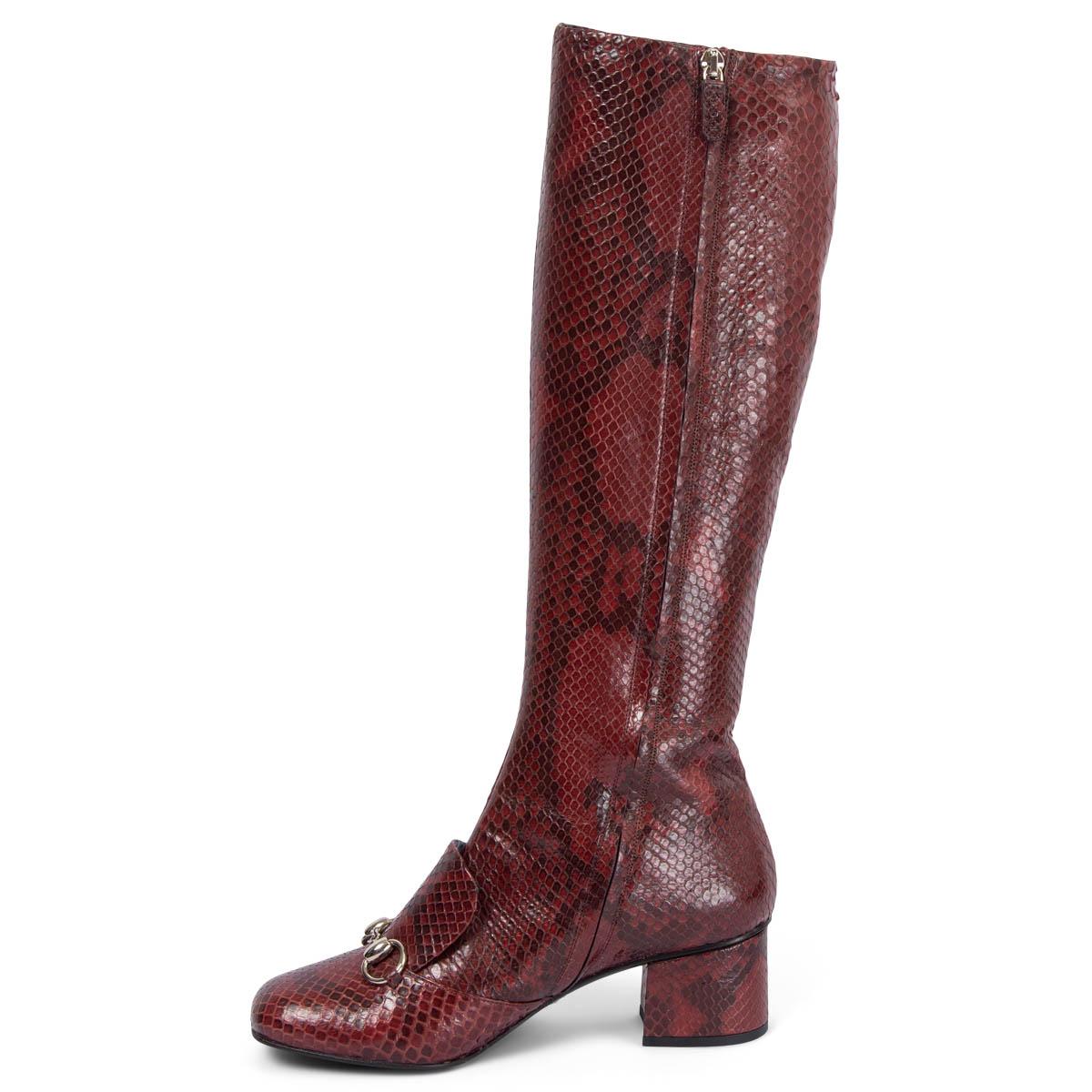 GUCCI burgundy 2014 PYTHON LILLIAN KNEE HIGH Boots Shoes 37 In Excellent Condition In Zürich, CH
