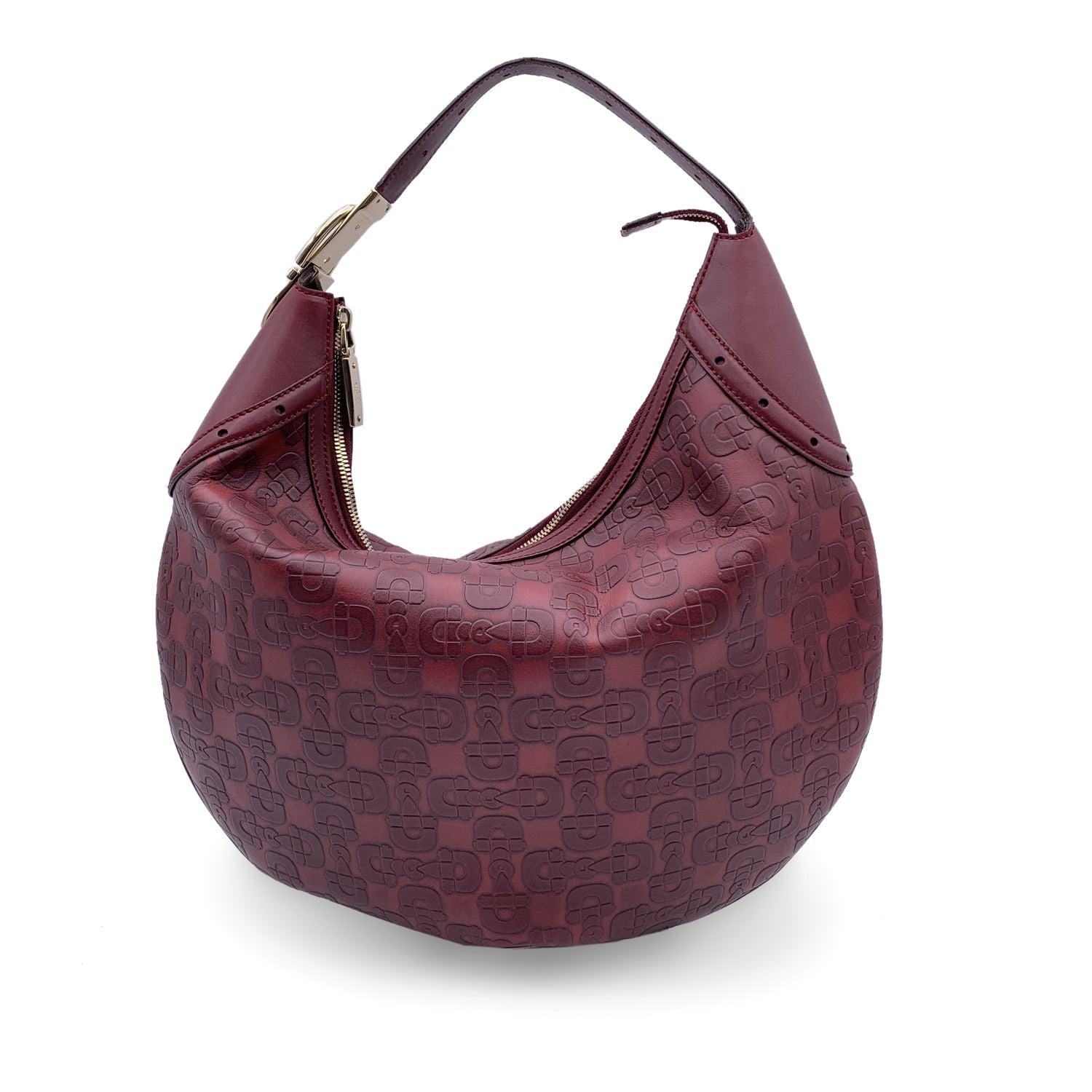 Gucci Burgundy Embossed Leather Glam Horsebit Hobo Shoulder Bag In Excellent Condition In Rome, Rome