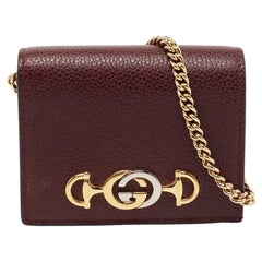 Gucci Burgundy Grainy Leather Zumi Chain Card Case