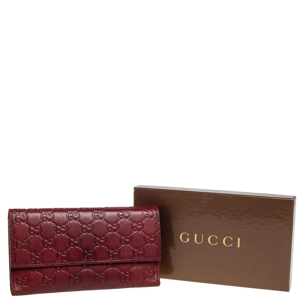 Gucci Burgundy Guccissima Leather Continental Flap Wallet In Good Condition In Dubai, Al Qouz 2