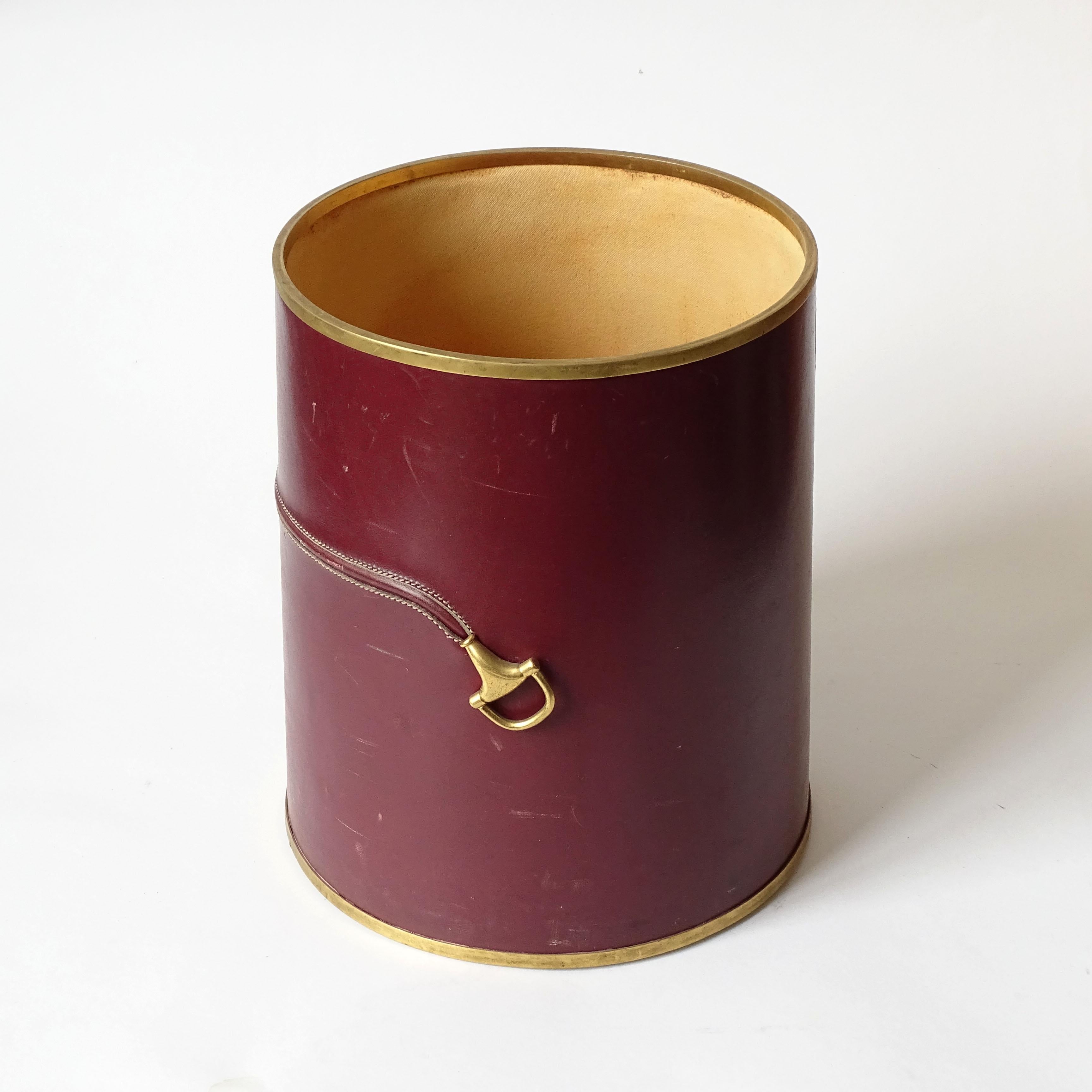 Gucci Burgundy Leather and Brass Horsebit Waistpaper Basket, Italy 1950s For Sale 4