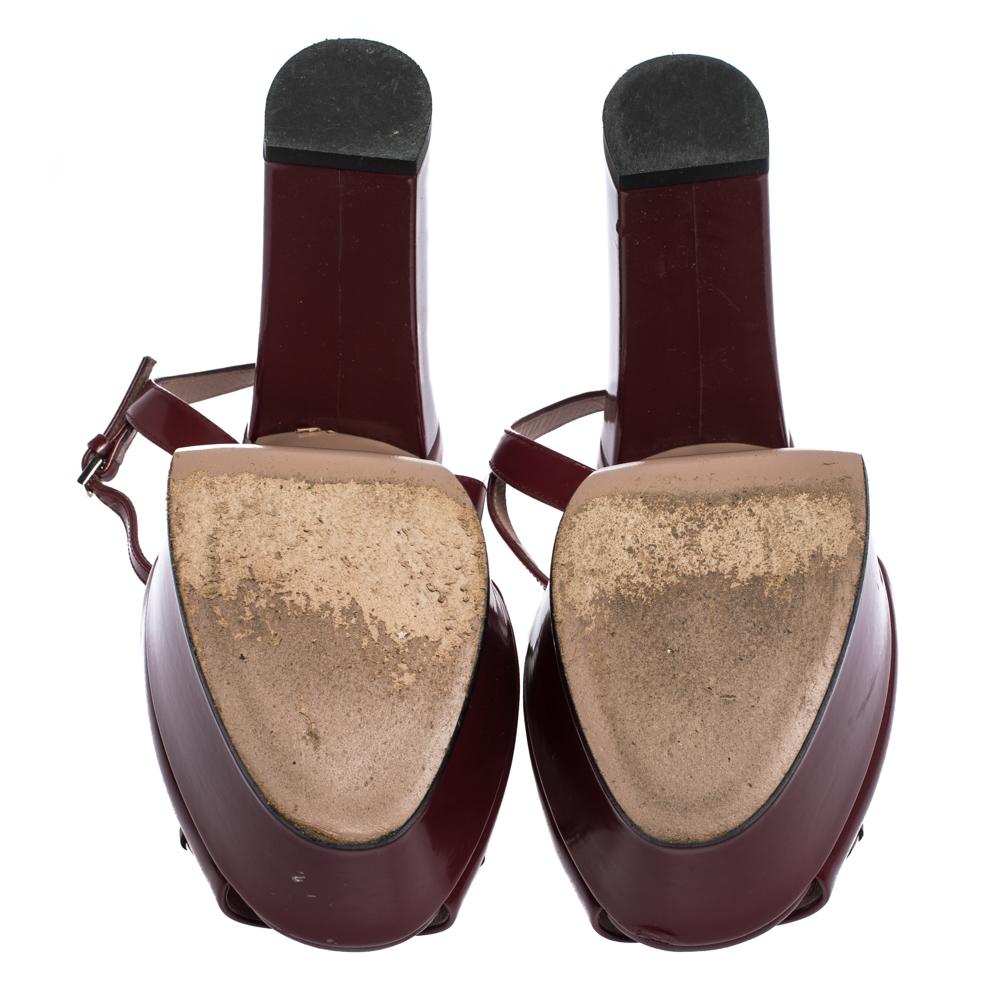 Black Gucci Burgundy Leather Claudie Horsebit Peep Toe Platform Sandals Size 38.5