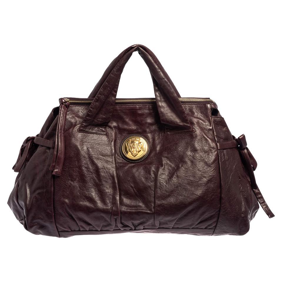 Gucci Große Hysteria-Tasche aus burgunderfarbenem Leder im Angebot