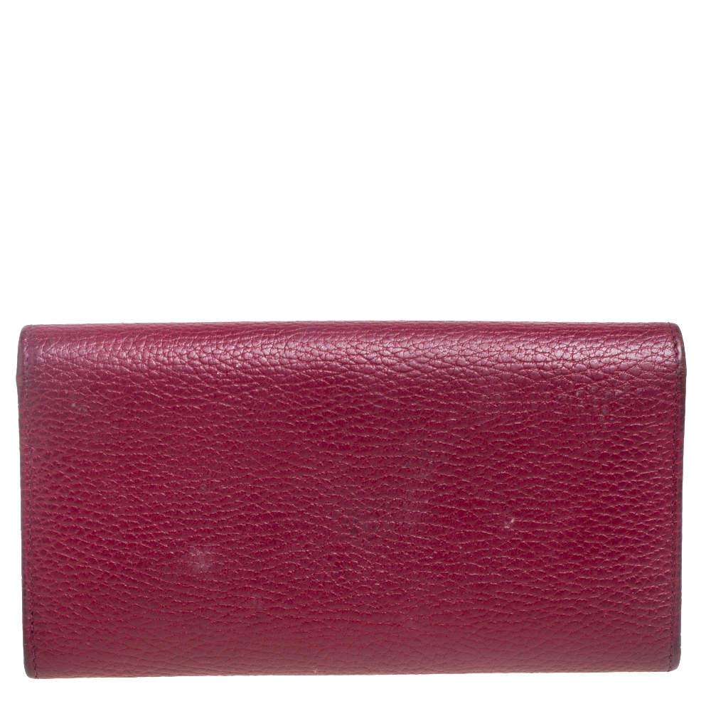 Gucci Burgundy Leather Swing Continental Wallet In Fair Condition In Dubai, Al Qouz 2