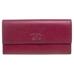 Gucci Burgundy Leather Swing Continental Wallet