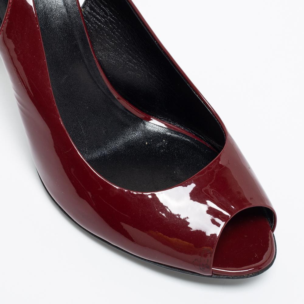 Black Gucci Burgundy Patent Leather Peep Toe Slingback Sandals Size 39.5
