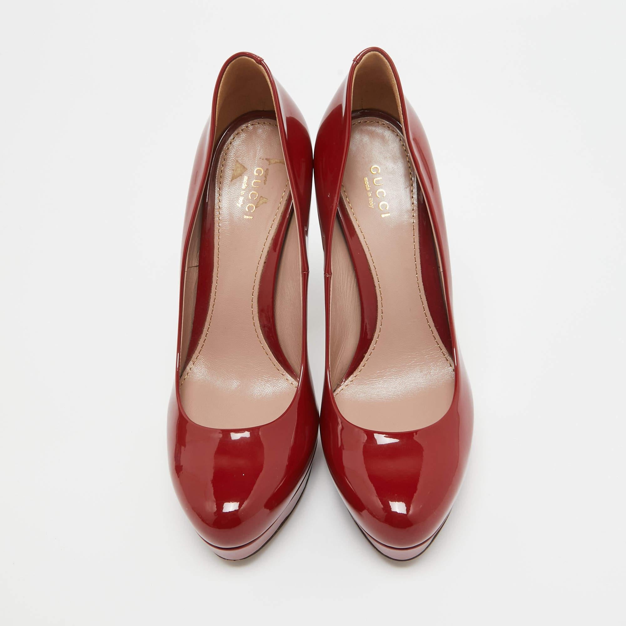 Bombas de plataforma de charol burdeos de Gucci talla 38 Marrón en venta
