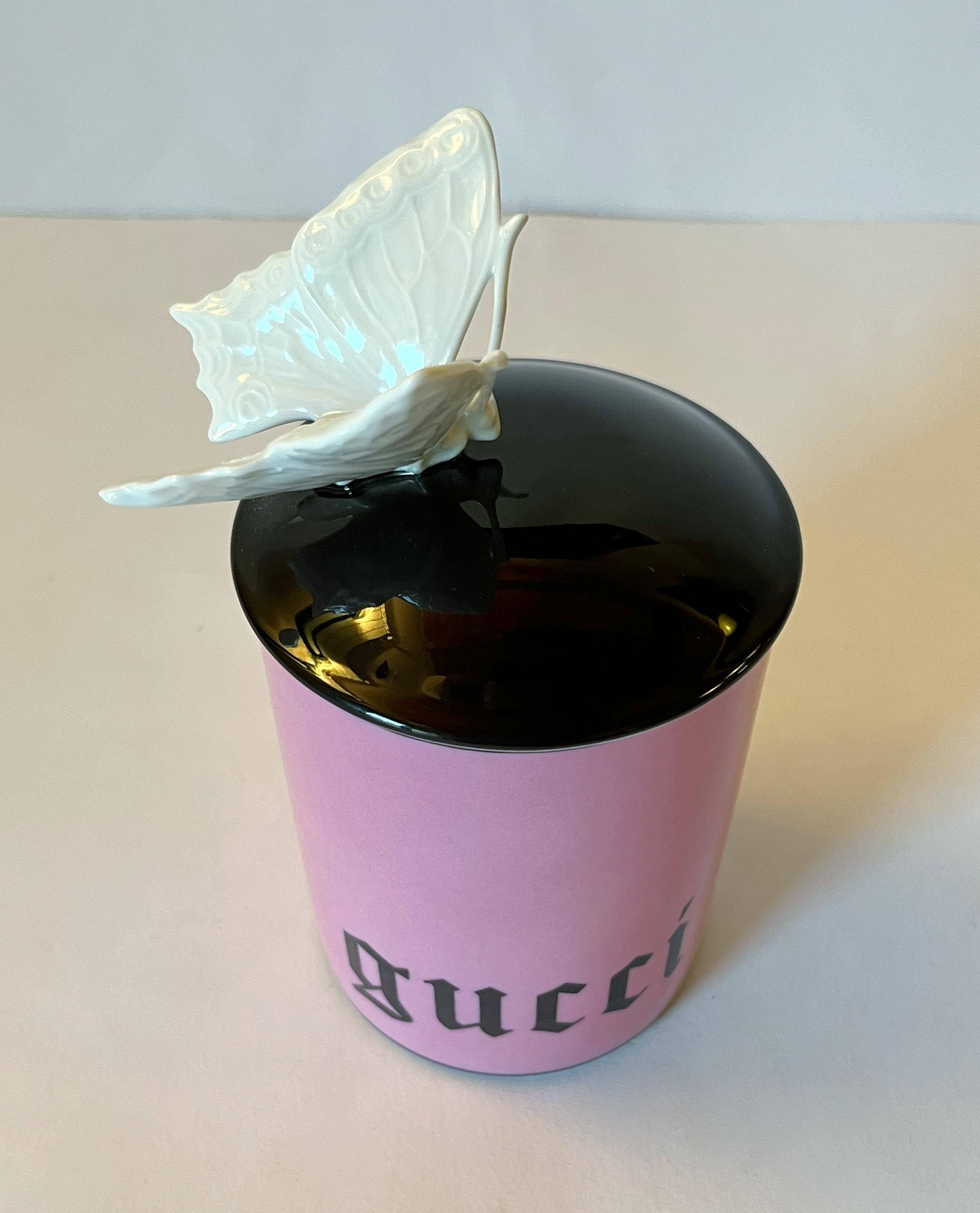 Candela profumata Gucci Butterfly In condizioni ottime in vendita a Los Angeles, CA