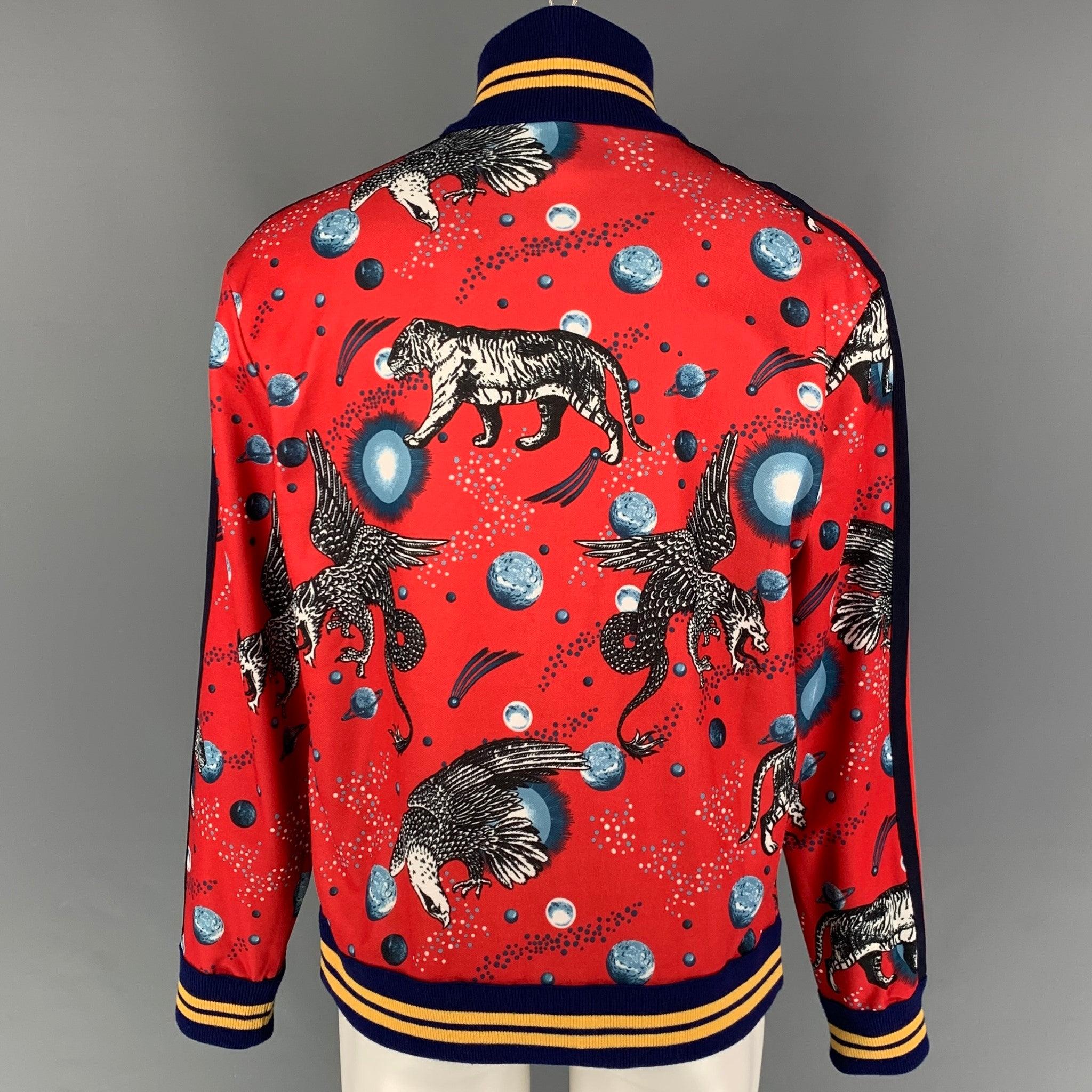 GUCCI by Alessandro Michele H/W 17 Größe M Rote Jacke aus Polyester-Baumwoll mit Grafikmuster im Zustand „Gut“ im Angebot in San Francisco, CA